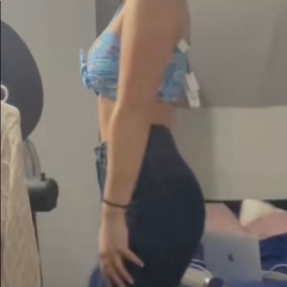 Zara blue floral cropped tank top - Picture 2 of 3